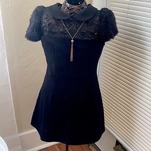 FUR PUFF SLEEVE MINI DRESS-BLACK